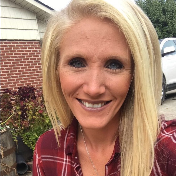 leah_lou_